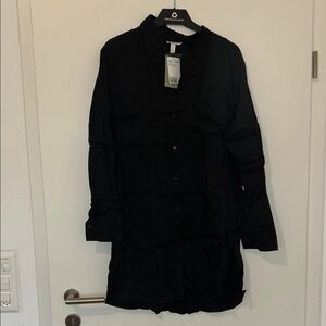 H&M Black Satin Button-Up Shirt Tunic Length NWT Size Small